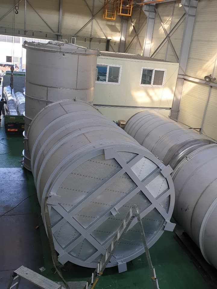 Food Triple-Layer Tanks Fabrication / installation reference 4