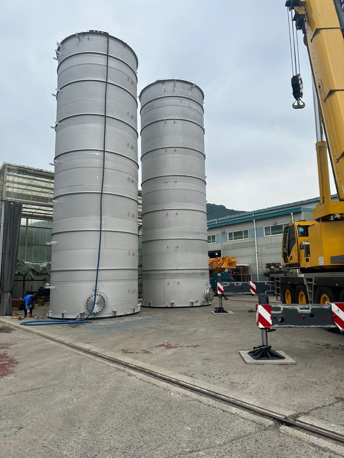 Semiconductor & Chemical Tanks Fabrication / installation reference 2